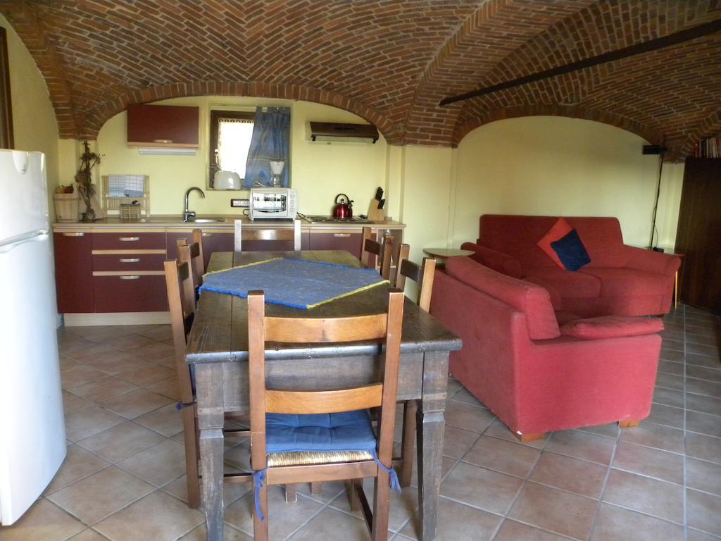 Agriturismo Fano'S Farm Suno Rom bilde
