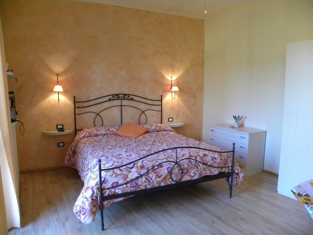Agriturismo Fano'S Farm Suno Rom bilde