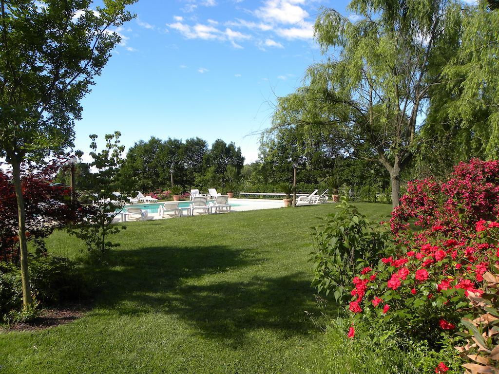 Agriturismo Fano'S Farm Suno Eksteriør bilde
