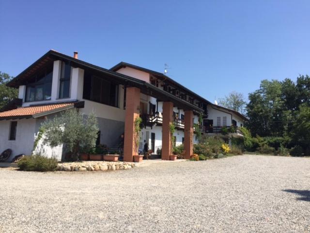 Agriturismo Fano'S Farm Suno Eksteriør bilde